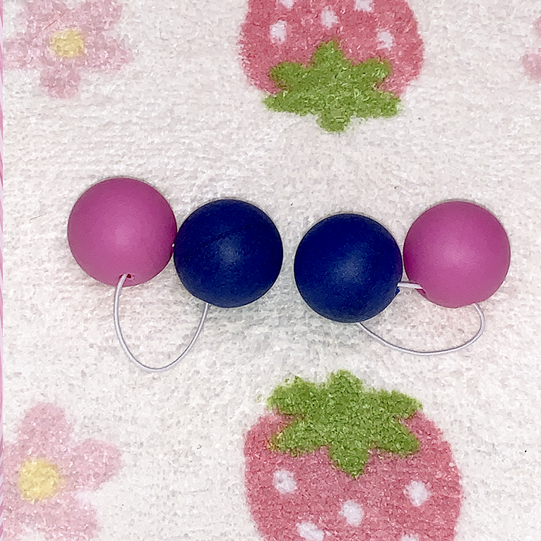 Hot pink x dark blue hair bobbles