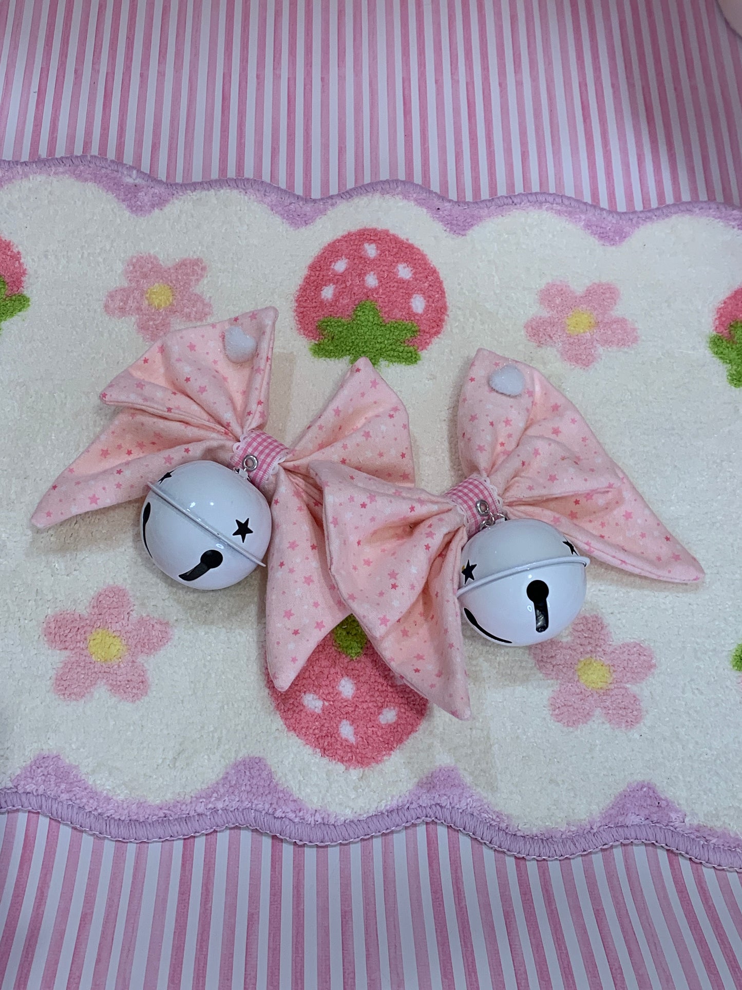 Pinkā”Messenger! Small Bell Twintail Clips