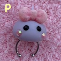 Hoppe-chan Ring