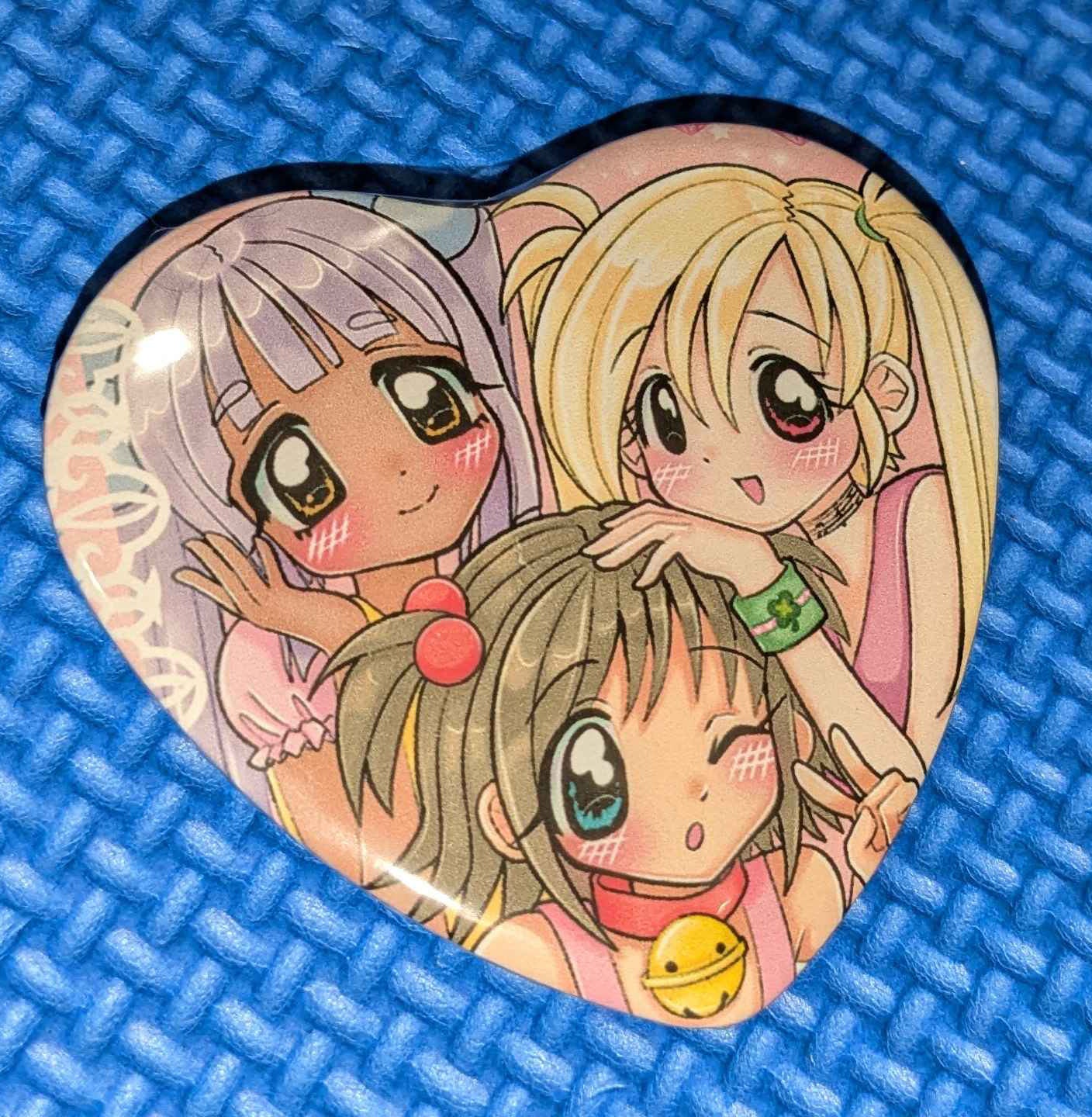 Shoujo Heart Shaped Button