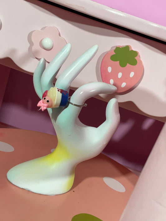 Hoppe-chan Ring