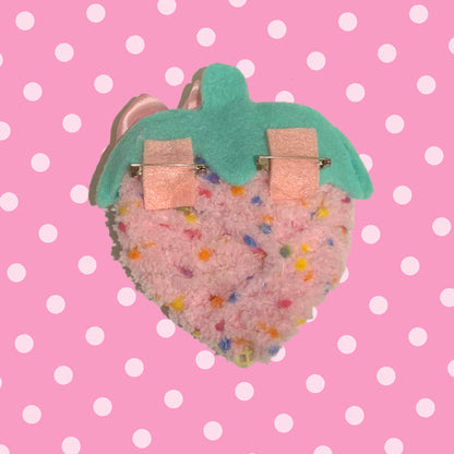 My Baby Pink Strawbery Brooch