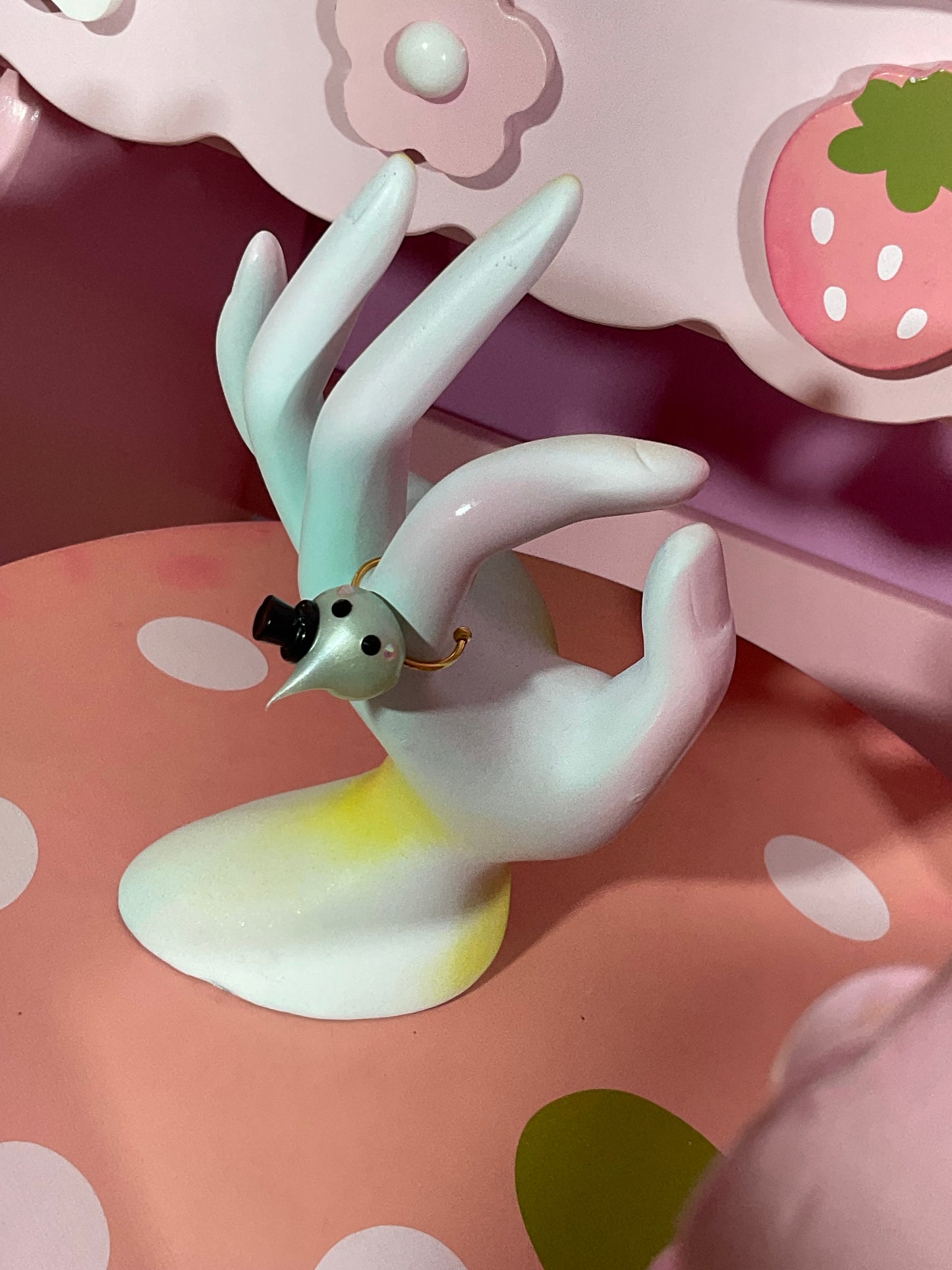 Hoppe-chan Ring