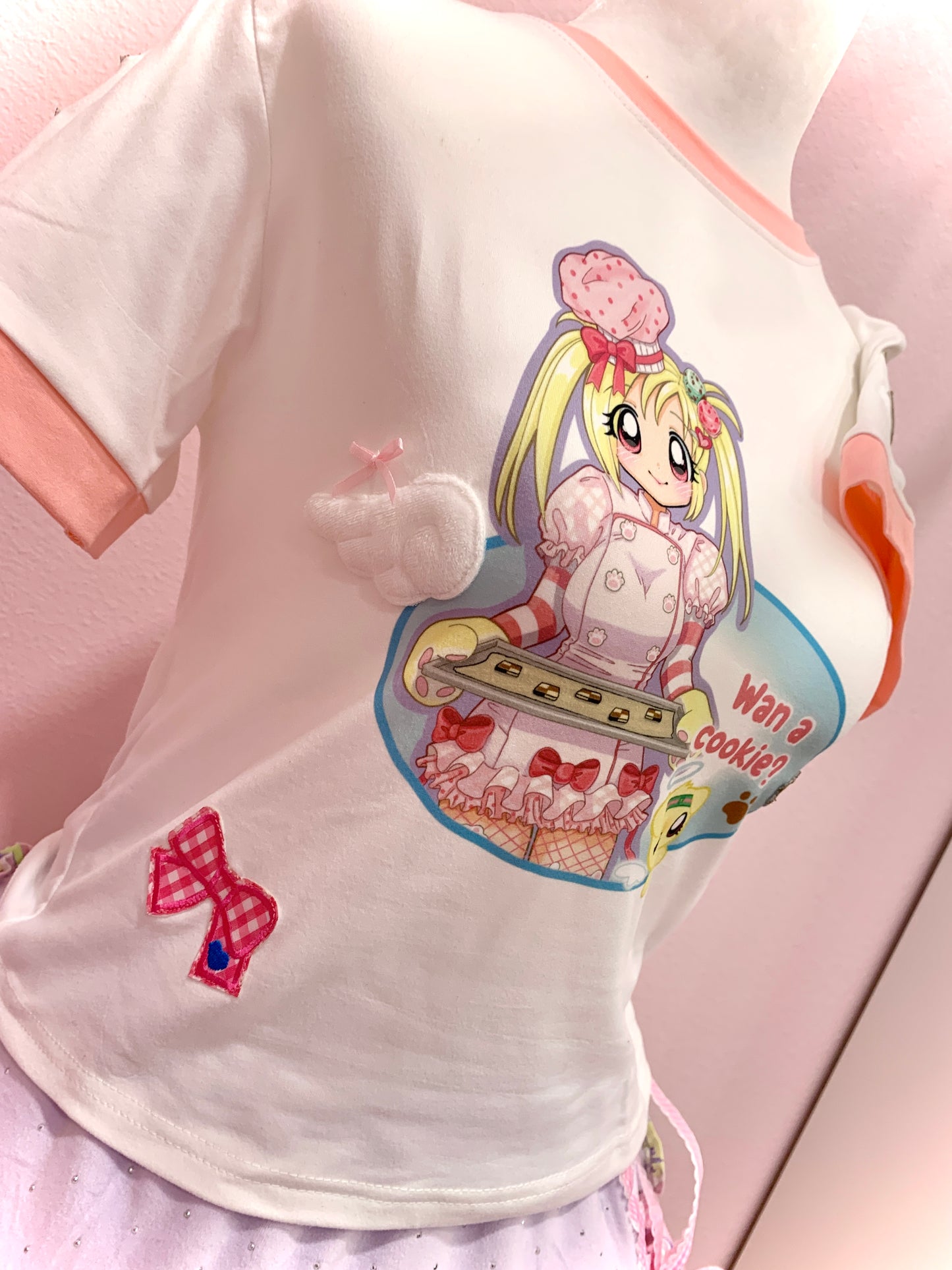 Pochi's bakery shirt - Size S/M