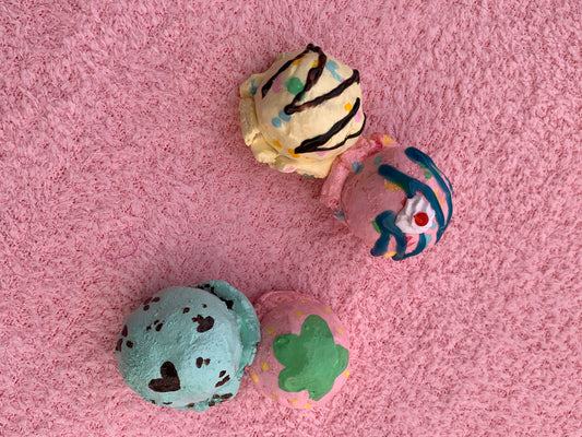 Double Scoop Ice Cream Bobbles A