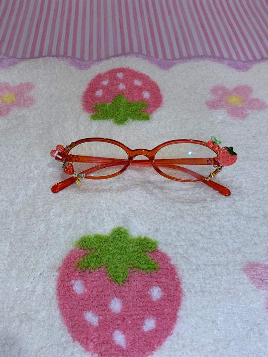 Red Delicious Deco Glasses