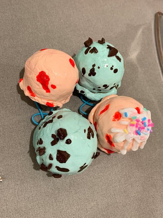 Double Scoop Ice Cream Bobbles