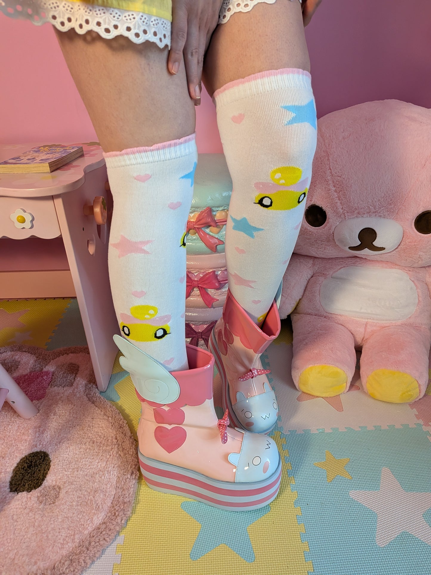 Pipipi Over the Knee Socks