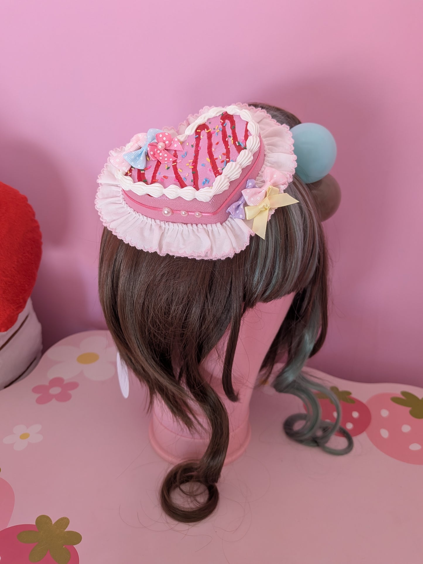 Happy Heart cake mini hat