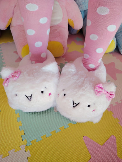 Kaomoji Kitty Slippers