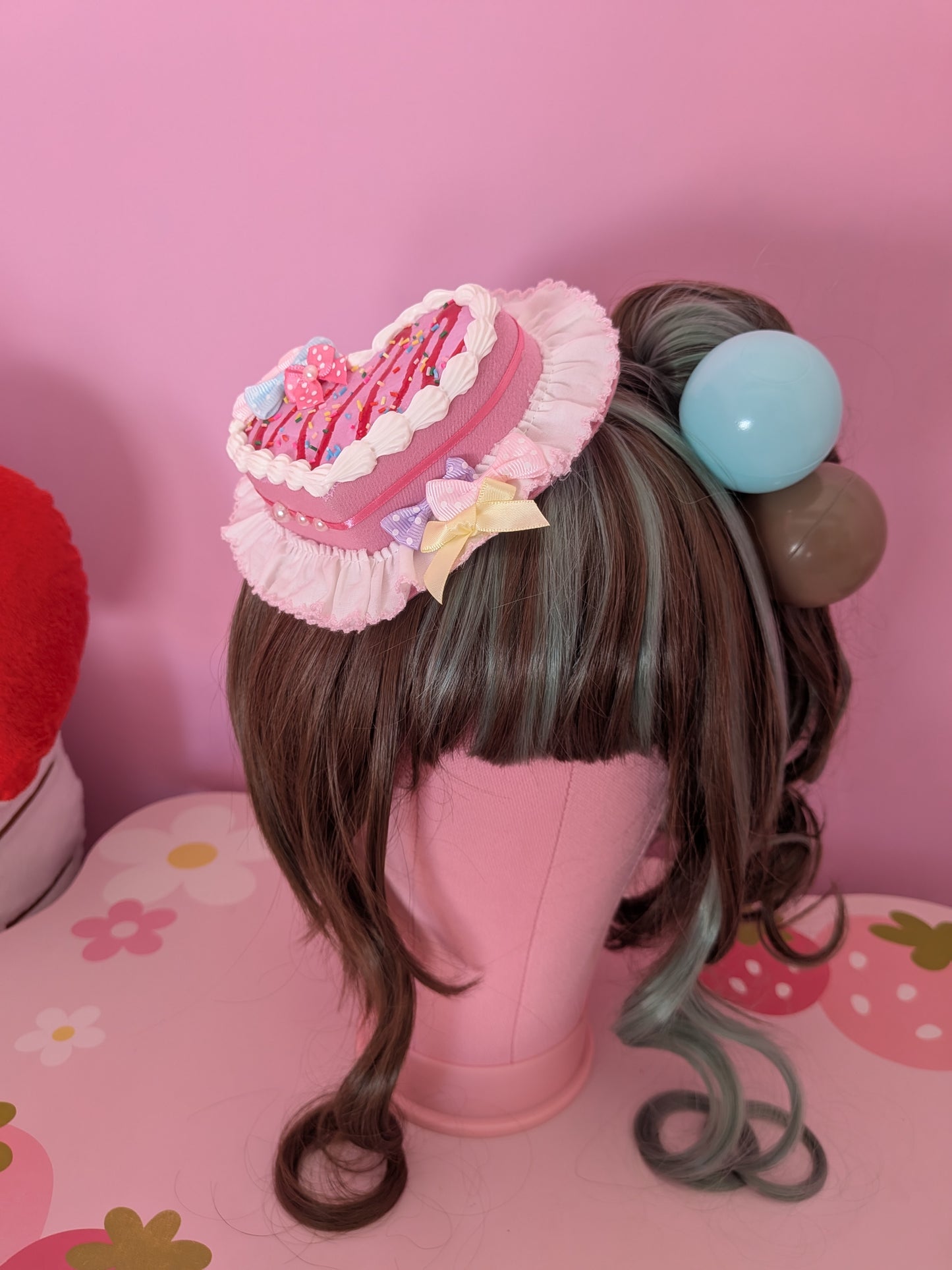 Happy Heart cake mini hat