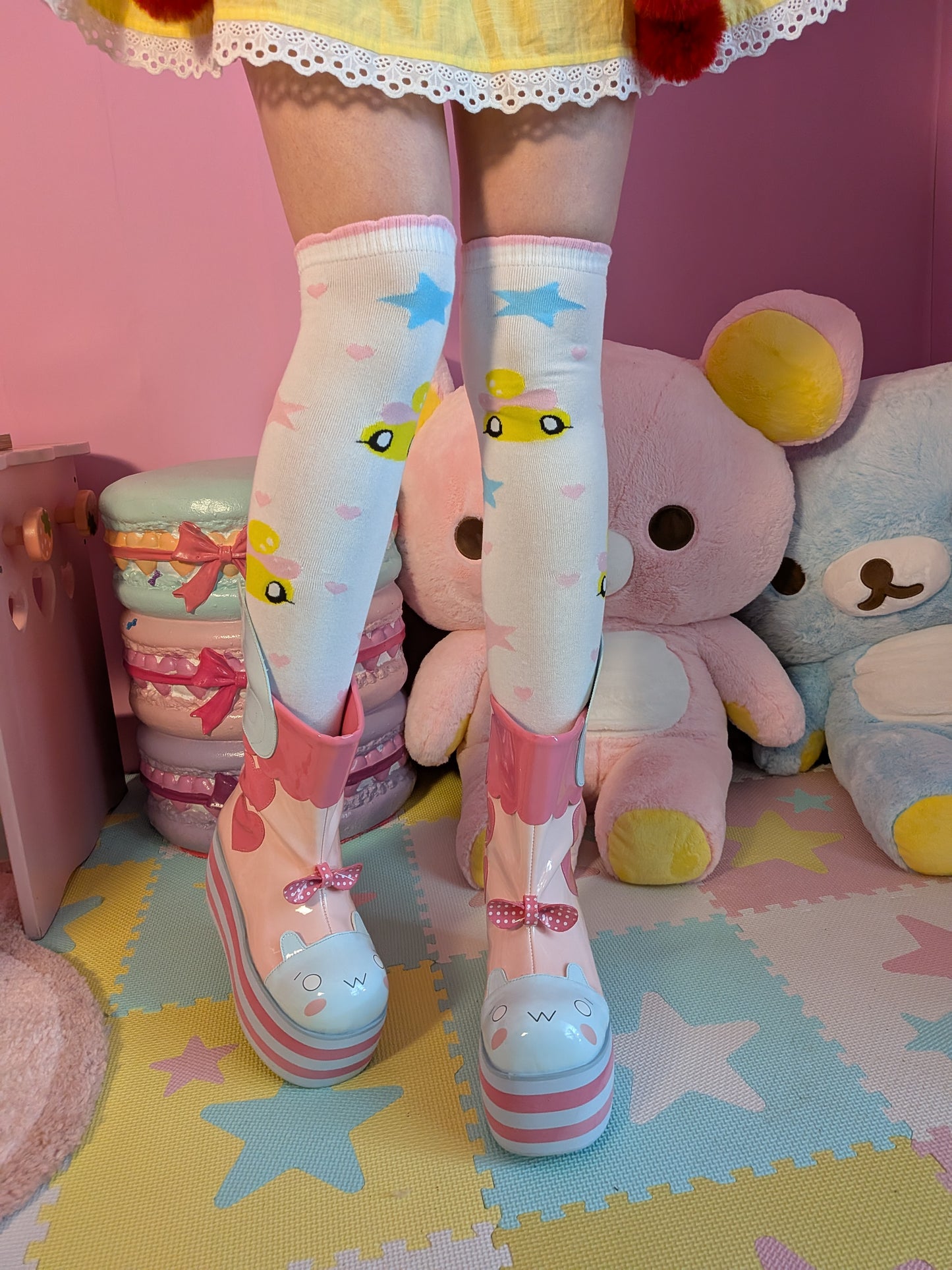 Pipipi Over the Knee Socks