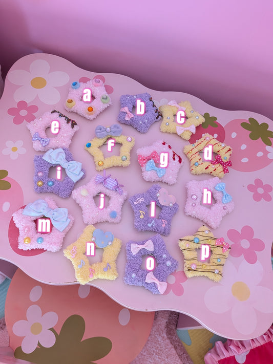 Chocomint Style Fuzzy Star clip/brooch