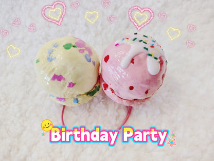 Double Scoop Ice Cream Bobbles (Single item)