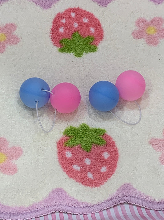 Light blue x light pink hair bobbles